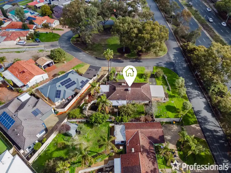 Fourth view of Homely house listing, 15 Chesson Place, Riverton WA 6148