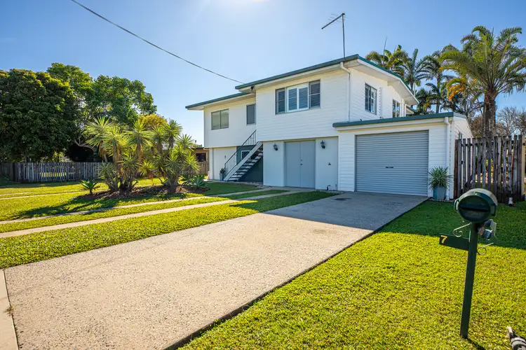 7 Lambrook Court, Alexandra QLD 4740