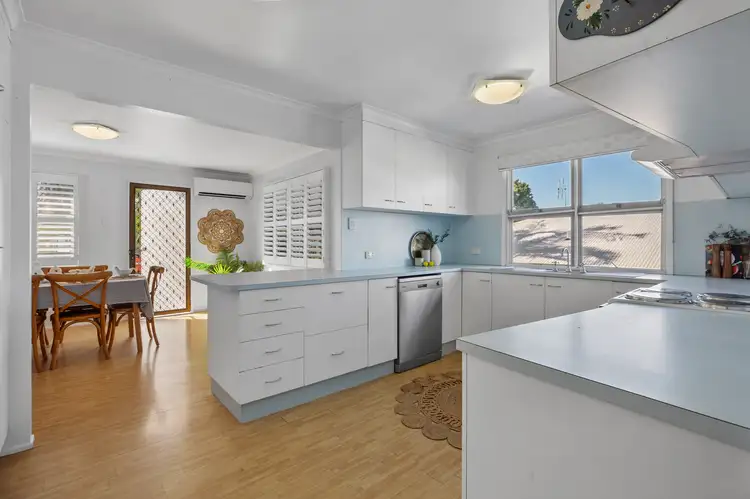 Second view of Homely house listing, 7 Lambrook Court, Alexandra QLD 4740