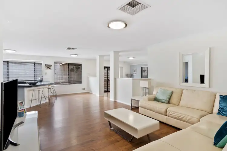 Sixth view of Homely house listing, 30 Pebble Beach Boulevard, Meadow Springs WA 6210