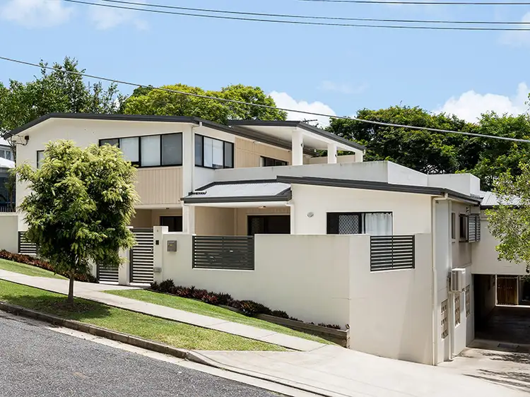 51 Elizabeth St