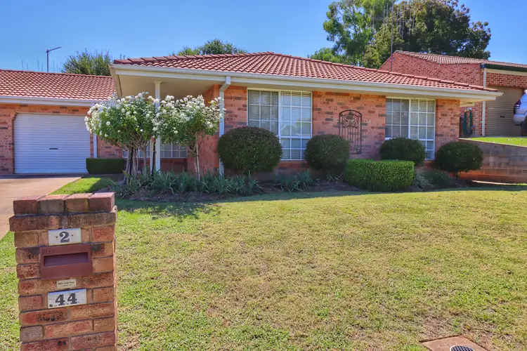 2/44 Evans Street, Cowra NSW 2794