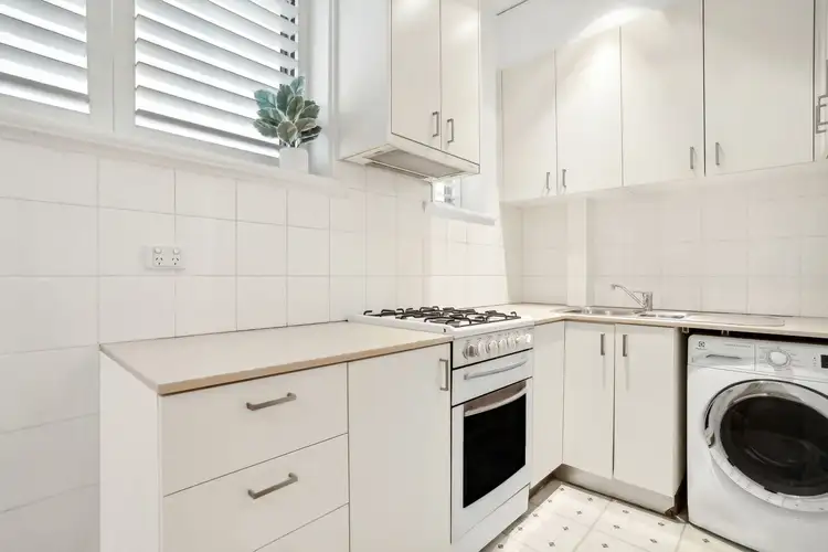 Fourth view of Homely studio listing, 6/320-324B Victoria Street, Darlinghurst NSW 2010