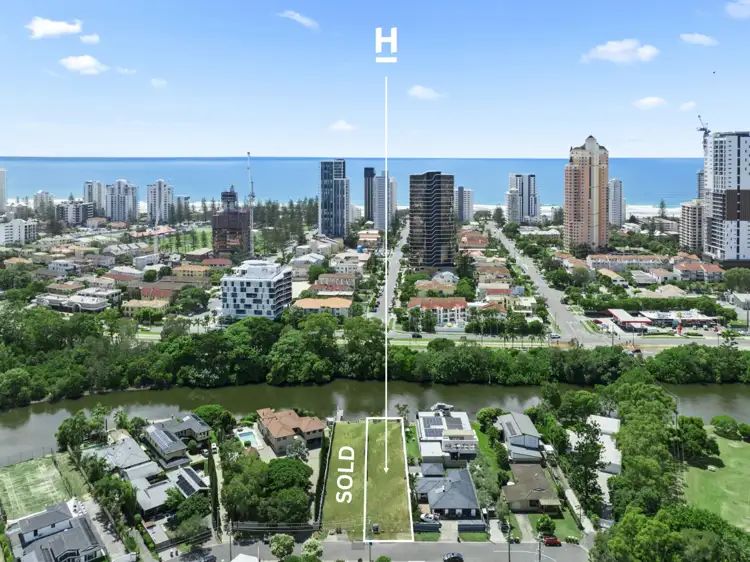42 Karina Cres, Broadbeach Waters QLD 4218
