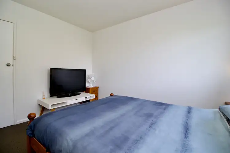 Sixth view of Homely house listing, 2/76 Kent Street, Rockingham WA 6168