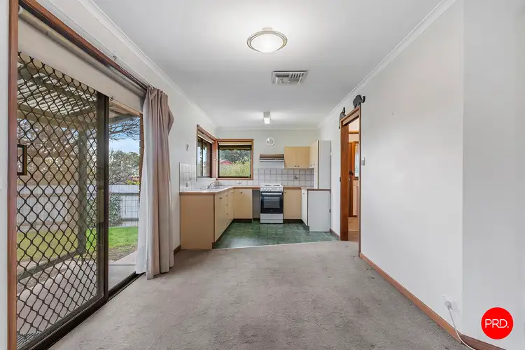 Fifth view of Homely house listing, 2/18 Watson Avenue, Eaglehawk VIC 3556