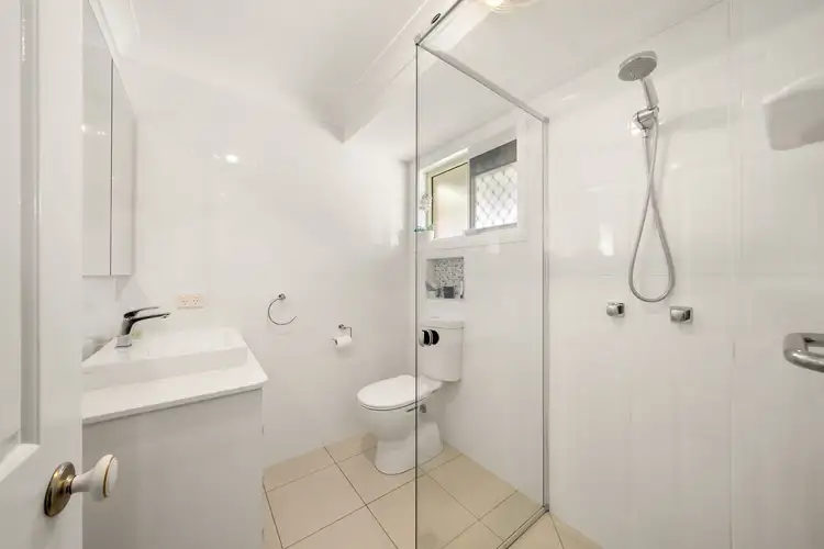 Sixth view of Homely house listing, 9 Mandy Court, Murrumba Downs QLD 4503