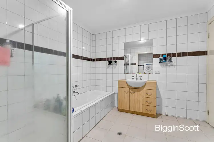 Fifth view of Homely apartment listing, 4/3 Rusden Place, Notting Hill VIC 3168