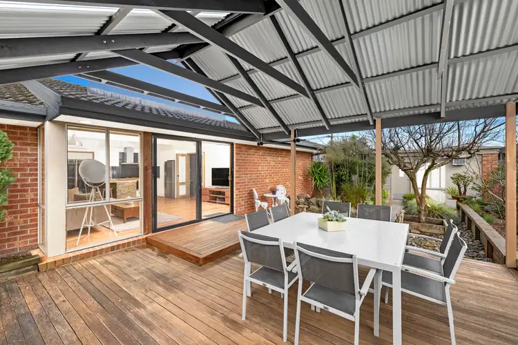 39 Cathies Lane, Wantirna South VIC 3152