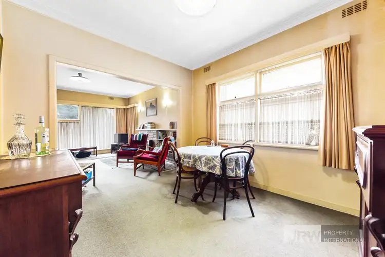 Fifth view of Homely house listing, 8 Fairhills Parade, Glen Waverley VIC 3150