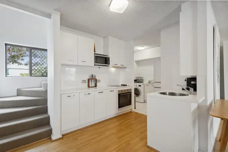 17/11-17 Princes Street, Cottesloe WA 6011