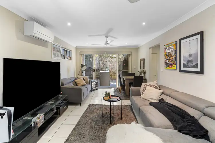 4 McCabe Street, Springfield Lakes QLD 4300