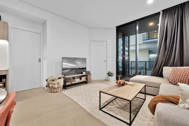 Third view of Homely apartment listing, 710/111 Melbourne Street, South Brisbane QLD 4101
