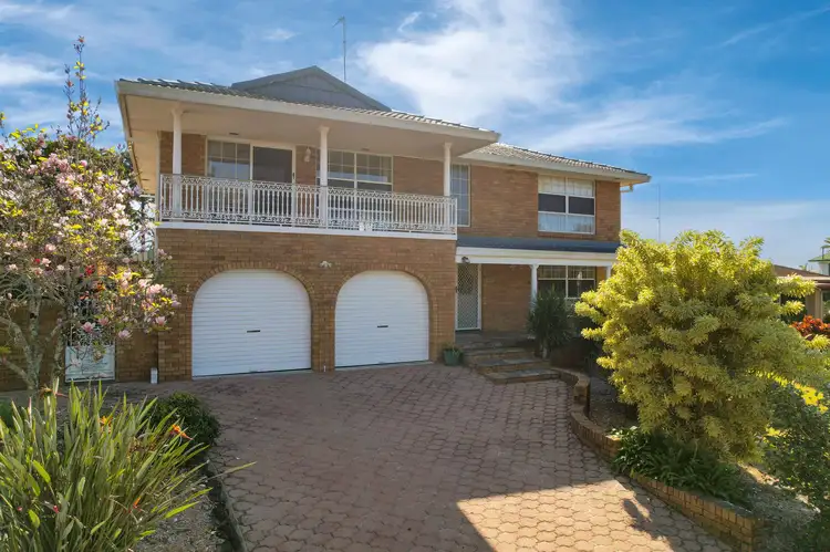 5 Jerrob Court, Carrara QLD 4211