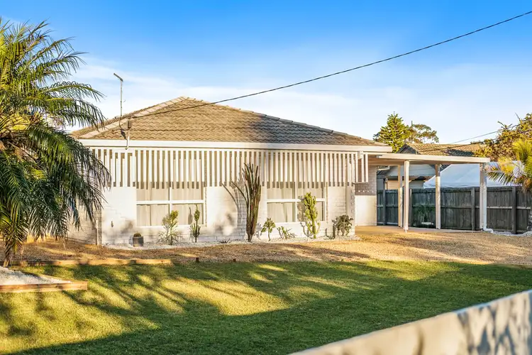 64 Anchusa Street, Kingston QLD 4114
