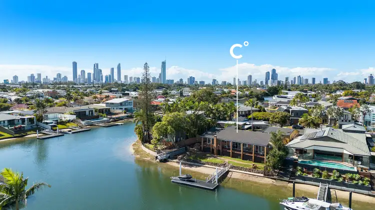 3 Platypus Avenue, Sorrento QLD 4217