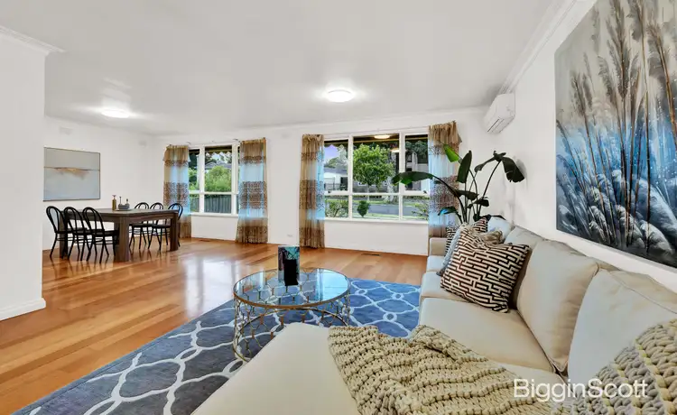 Second view of Homely house listing, 4 Kindra Court, Vermont South VIC 3133