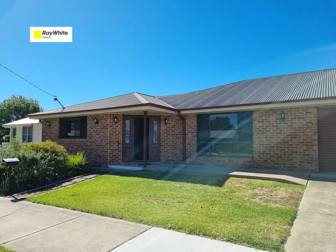 Main view of Homely house listing, 2/44 West Street, Gundagai NSW 2722