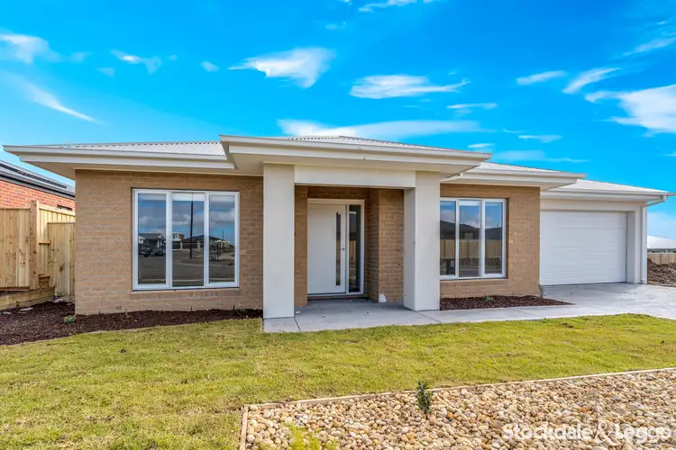 16 Leahy Circuit, Gisborne VIC 3437