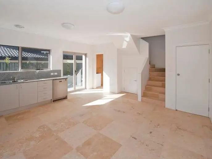 Main view of Homely townhouse listing, 3/1A Harbourne Road, Kingsford NSW 2032