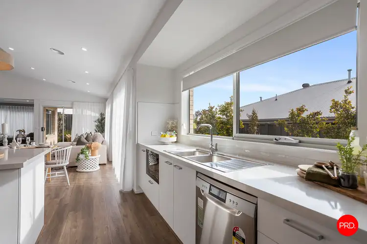 Fifth view of Homely house listing, 3 Neon Crescent, Strathfieldsaye VIC 3551