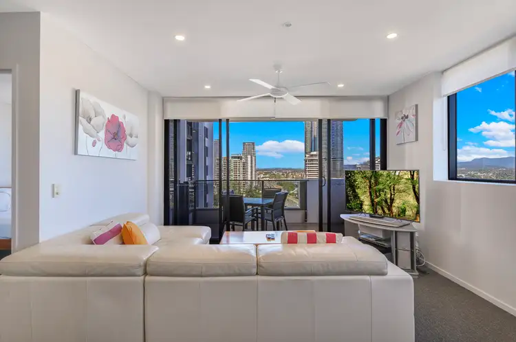 82/2729-2733 Gold Coast Highway, Broadbeach QLD 4218