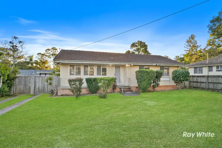 10 Hedley Street, Loganlea QLD 4131