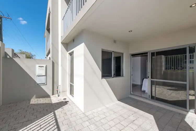Fourth view of Homely apartment listing, 3/15 Waterloo Street, Joondanna WA 6060