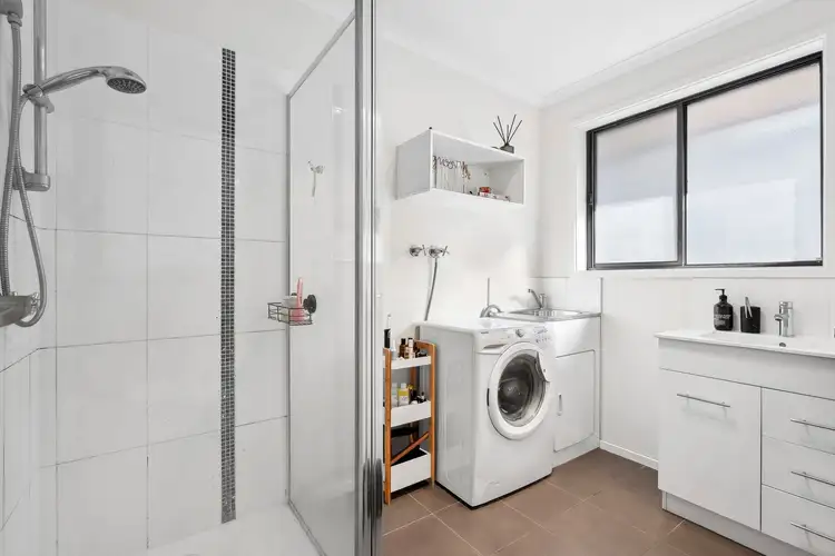 Sixth view of Homely unit listing, 4/17 Lascelles Avenue, Manifold Heights VIC 3218