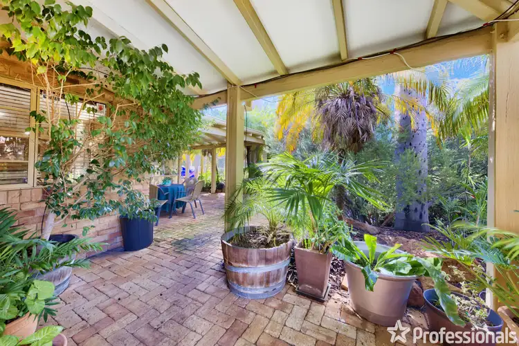 Fourth view of Homely house listing, 2 Fuller Close, Leeming WA 6149