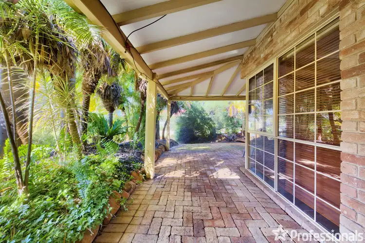 Seventh view of Homely house listing, 2 Fuller Close, Leeming WA 6149