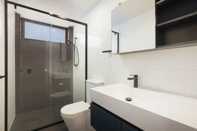 Sixth view of Homely unit listing, 302/1 Hart Street, Ashmore QLD 4214
