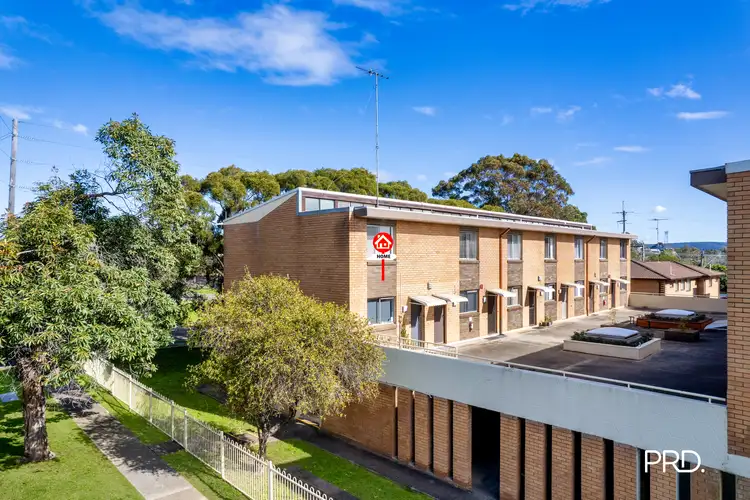 11/1-2 The Crescent, Penrith NSW 2750