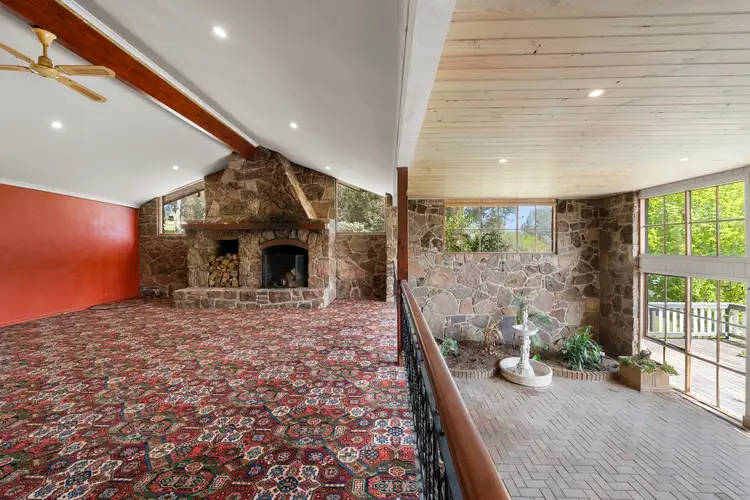 2083 Mt Buller Road, Merrijig VIC 3723