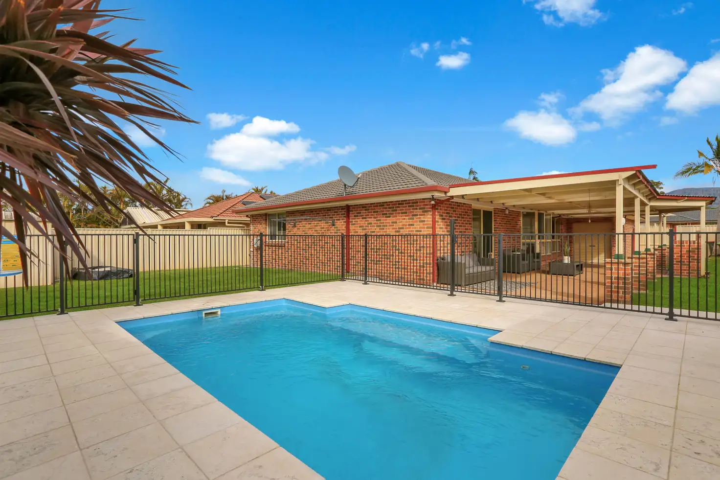 Main view of Homely house listing, 5 Felix Avenue, Horsley NSW 2530