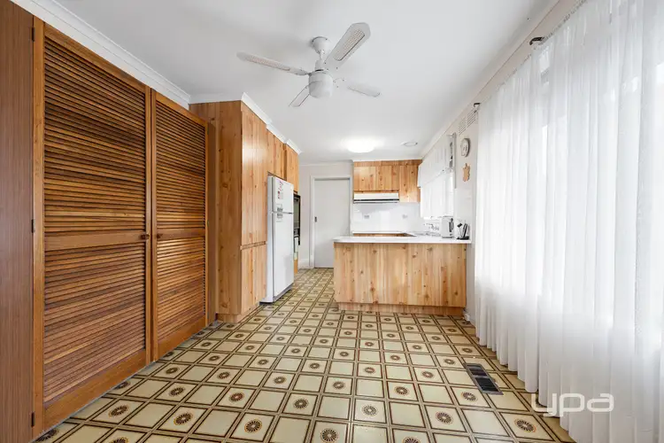 Fifth view of Homely house listing, 18 Kodre Street, St Albans VIC 3021
