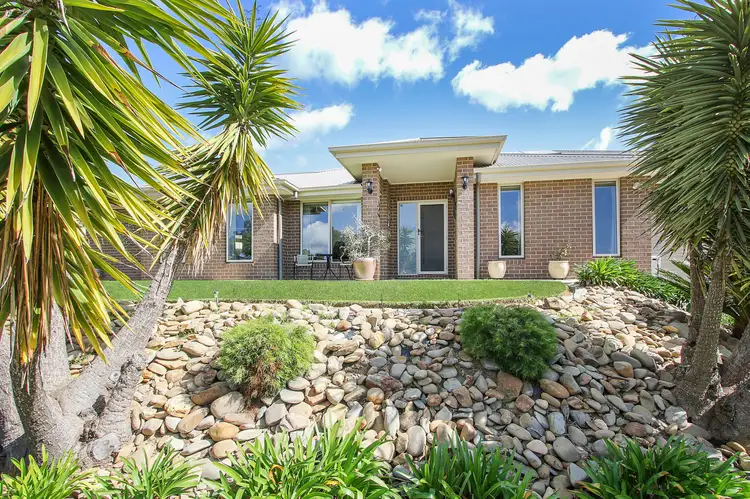 Second view of Homely house listing, 5 Cottlesloe Court, Wodonga VIC 3690