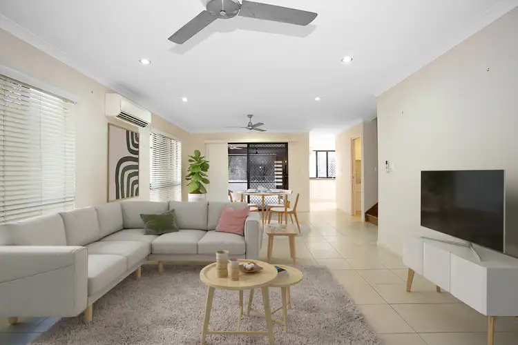 2/28 Dustwill Street, Eimeo QLD 4740