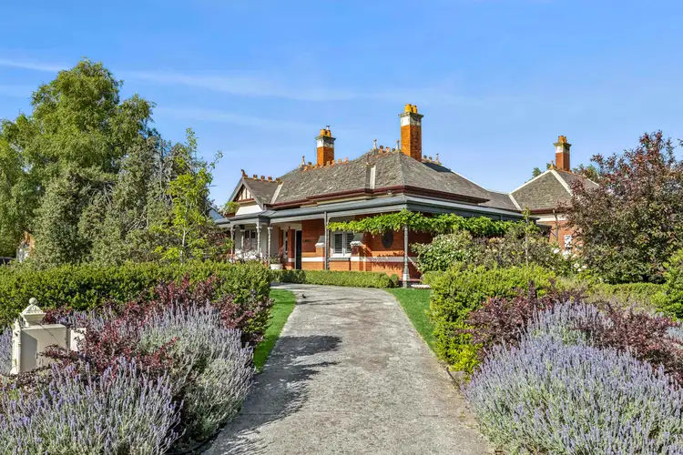 13 Langley Street, Kyneton VIC 3444