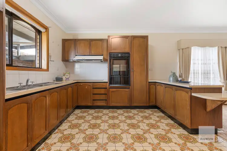 Fourth view of Homely house listing, 6 Leeson Grove, Lalor VIC 3075