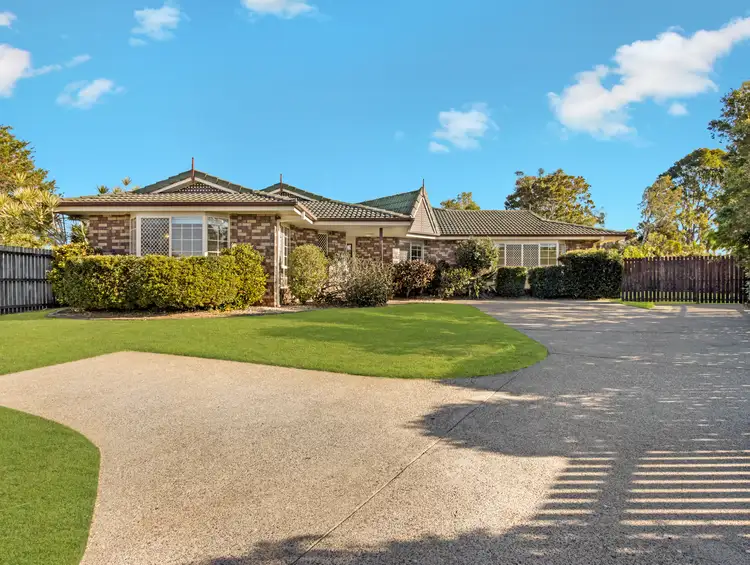 7 Brampton Court, Kawungan QLD 4655