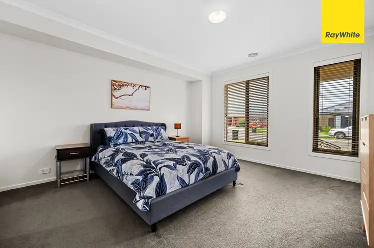 Fourth view of Homely house listing, 6 Erden Court, Melton West VIC 3337