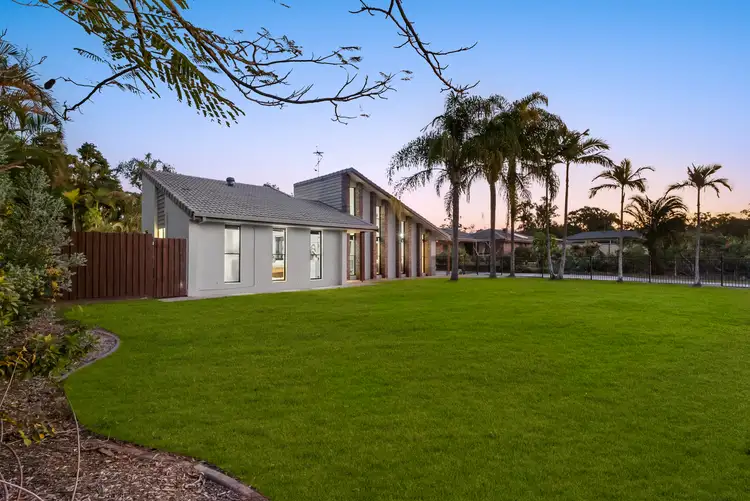 54 Michigan Drive, Oxenford QLD 4210