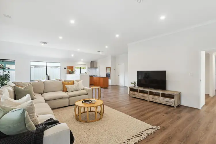 Main view of Homely house listing, 62 Roxburgh Circle, Kinross WA 6028