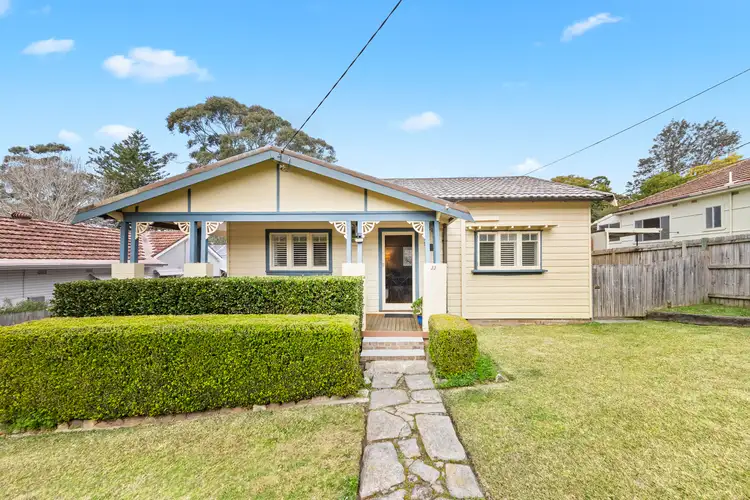 33 Oakleigh Avenue, Thornleigh NSW 2120