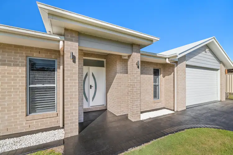 Second view of Homely house listing, 9 Eileen Close, Thornlands QLD 4164