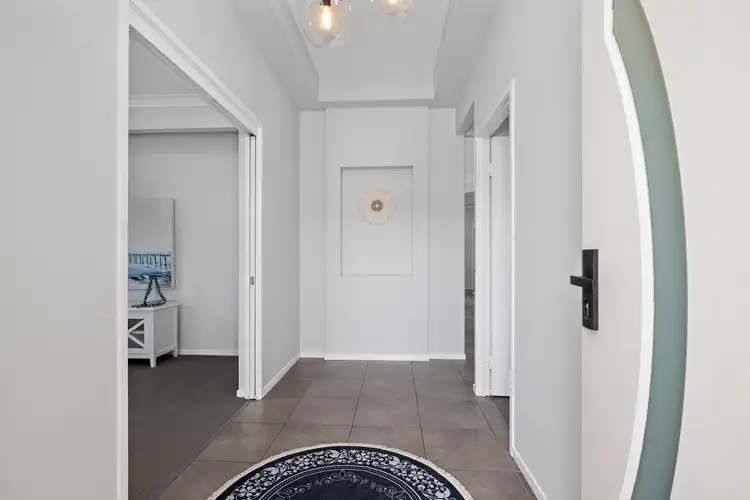 Fifth view of Homely house listing, 9 Eileen Close, Thornlands QLD 4164