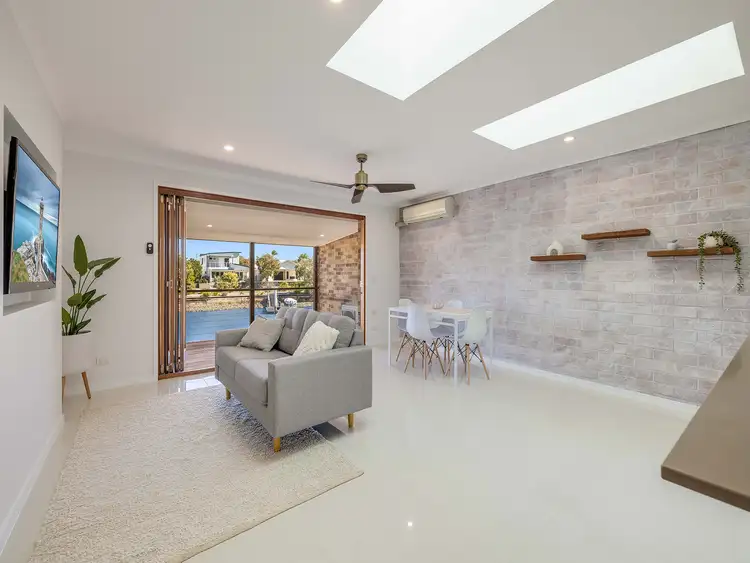 Fifth view of Homely unit listing, 2/2 Rakumba Place, Mountain Creek QLD 4557