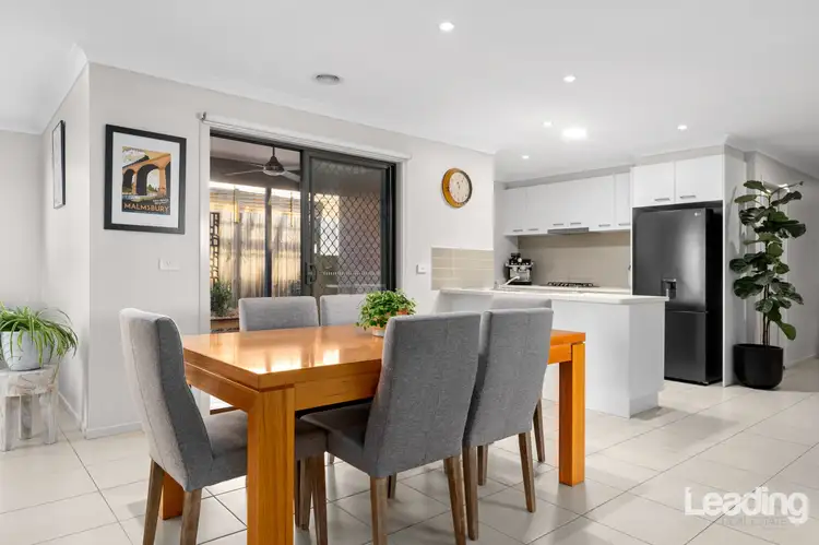 Sixth view of Homely house listing, 7 Glastonbury Drive, Sunbury VIC 3429
