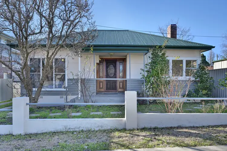 111 Gardiner Road, Orange NSW 2800